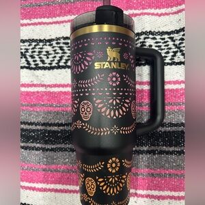 Stanley Tumbler Dia de los Muertos